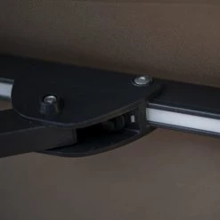 Platinum Parasols Parasol Déporté Avec LED 3x3m Taupe -Tapis extérieur Soldes parasol deporte avec led 3x3m taupe 4