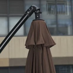 Outsunny Parasols Parasol Déporté Rond Inclinable Chocolat 13 Outsunny Parasols Parasol Déporté Rond Inclinable Chocolat -Tapis extérieur Soldes parasol deporte rond inclinable chocolat 5